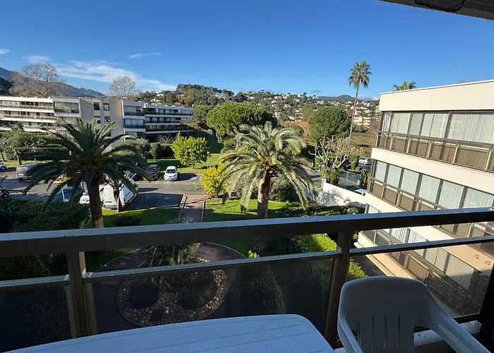 Studio, 4 Personnes, 2 Piscines * Mandelieu